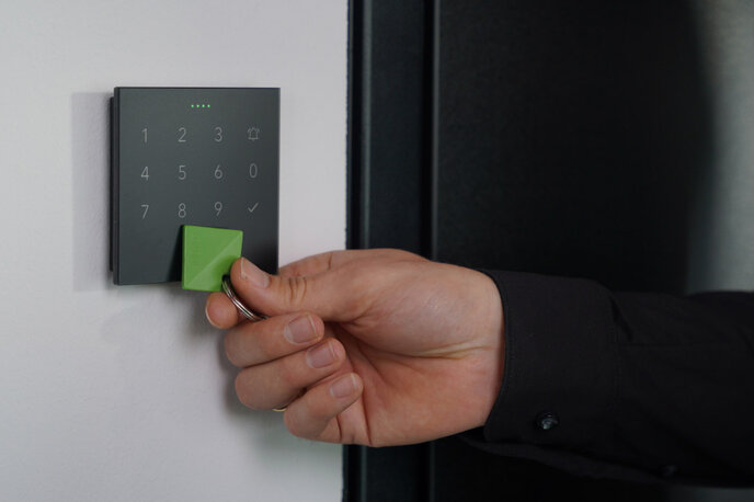 NFC Code Touch Tree Anthrazit