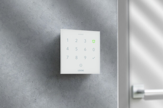 NFC Code Touch Tree Samtweiss
