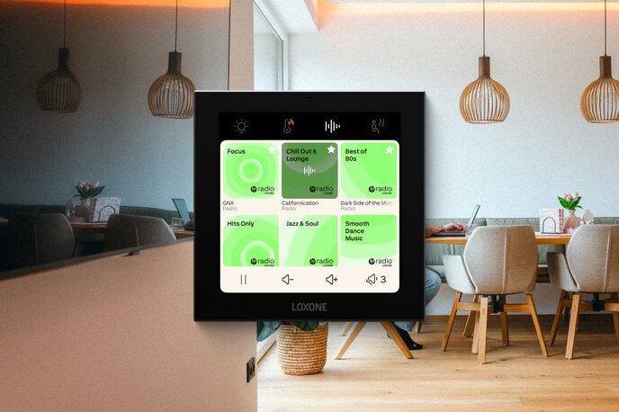 Touch Pure Display CO2 Tree